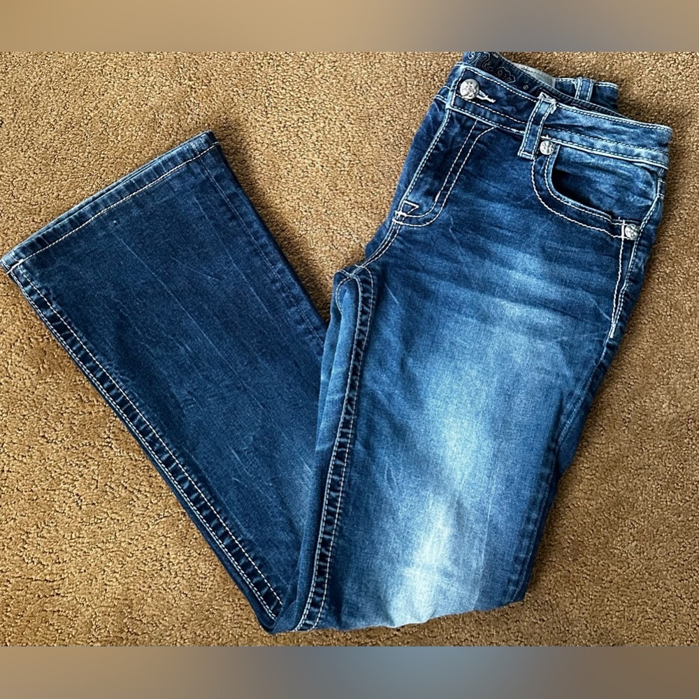 Miss Me Jeans
Size 30 Women’s